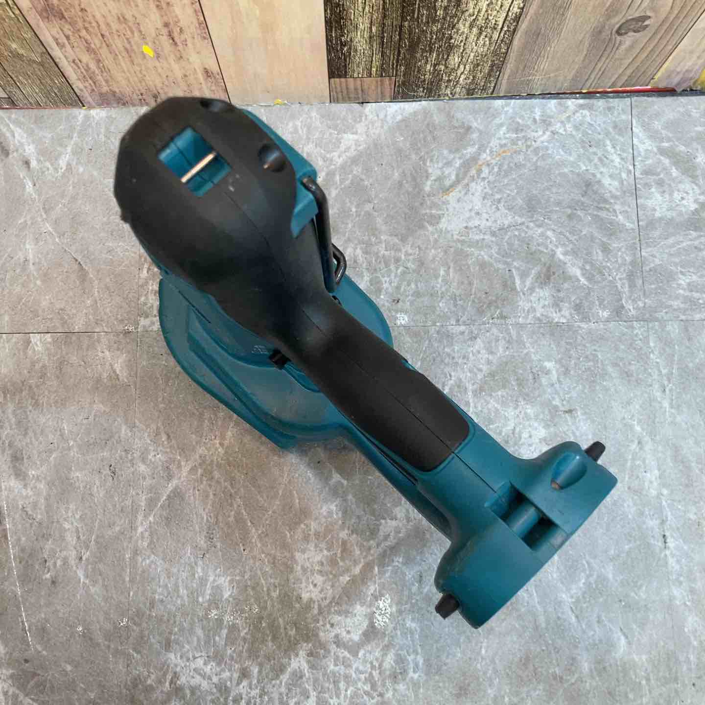 中古品】☆マキタ(makita) コードレス全ネジカッター SC101DZ【八潮店