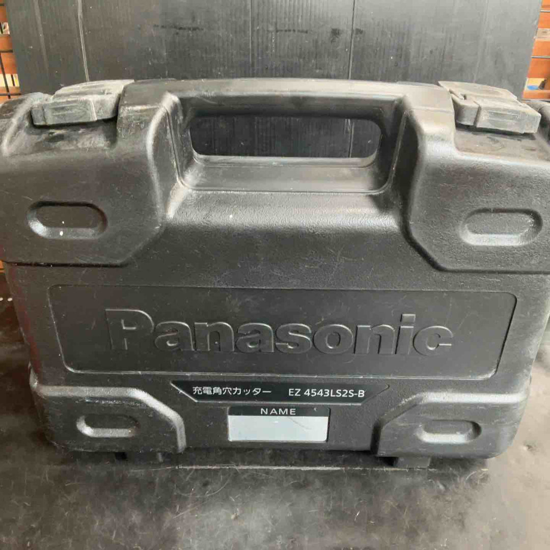 ◇パナソニック(Panasonic) コードレス角穴カッター EZ4543LS2S-B【草加店】