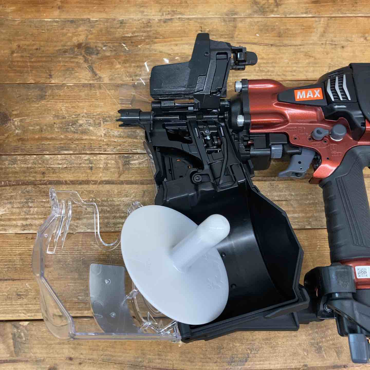 【未使用(店頭展示品)】★マックス(MAX) 高圧エア釘打ち機 HN-75N4(D)-R【東大和店】 未使用店頭展示品】 マックス(MAX) 高圧エア釘打ち機 HN-75N4(D)-R