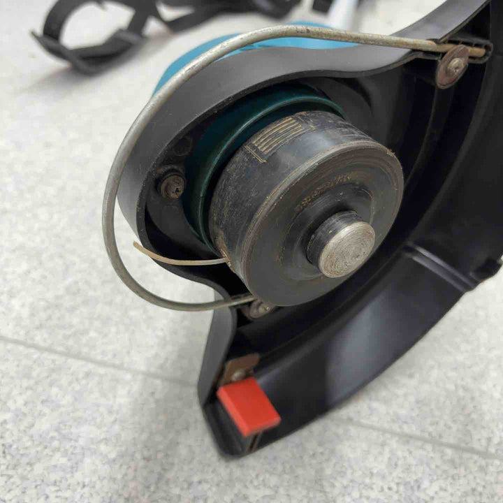 【店頭受取り限定】◇マキタ 充電式草刈機 14.4V 260mm (本体のみ) MUR141DZ【八潮店】