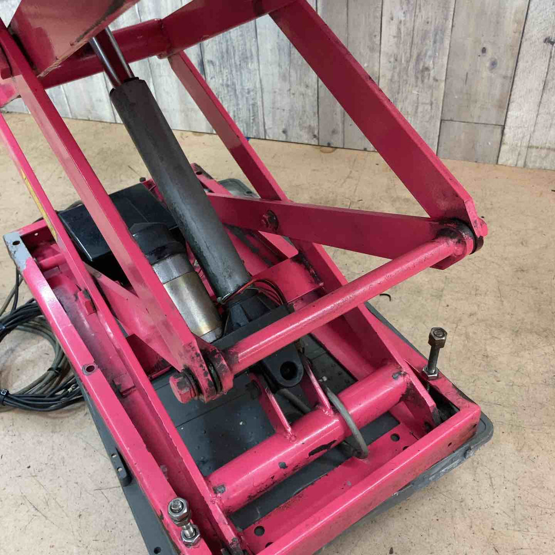 【中古品/店頭受取り限定】コティ リフトテーブル 型式不明 100V 【東大和店】