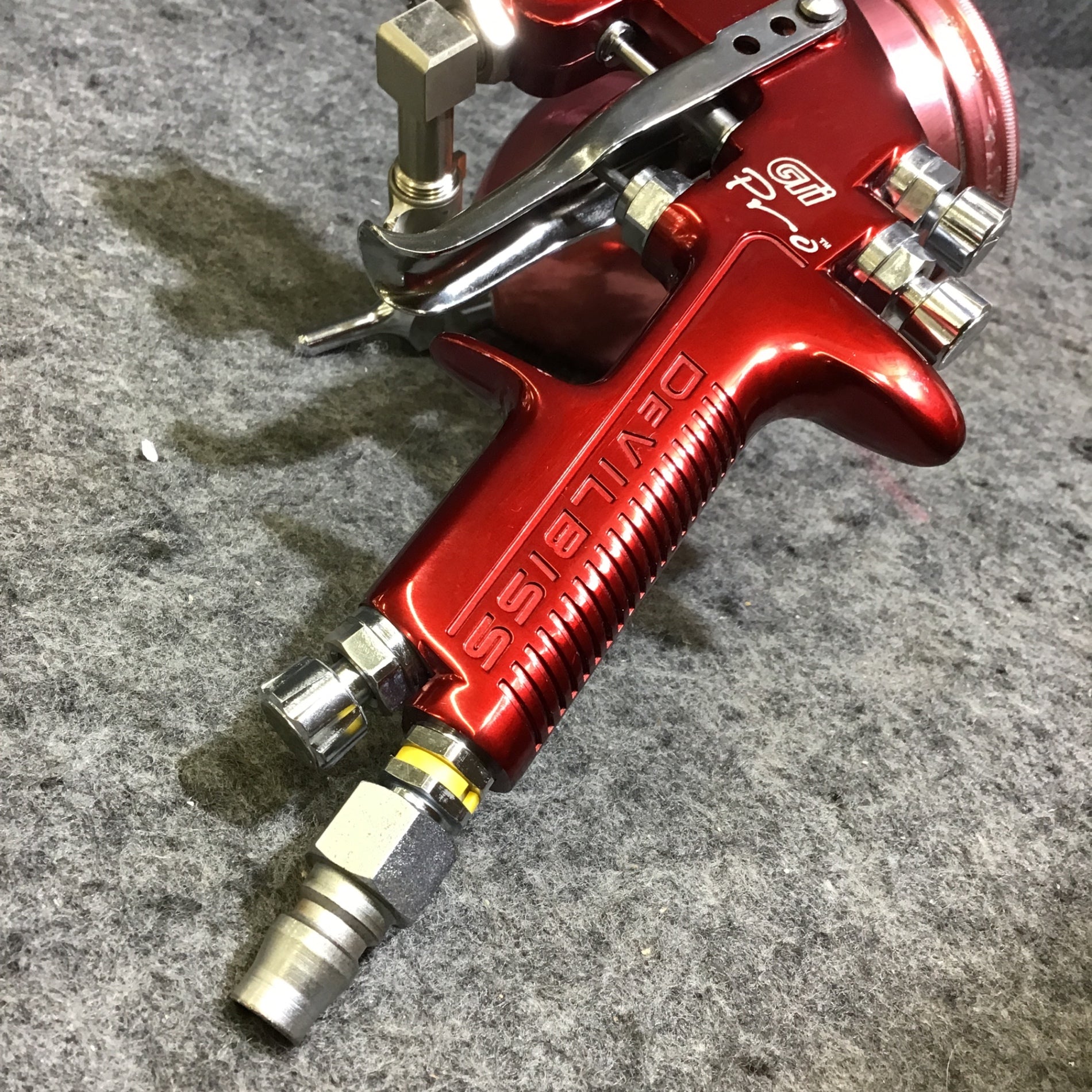 中古】 DEVILBISS スプレーガン サイドカップ仕様 GTi-PRO-T2 【桶川店】 – アクトツールオンラインショップ