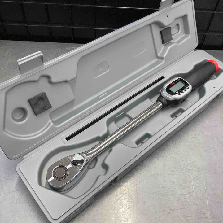 【中古品】KTC(ケーテーシー) デジタルトルクレンチ デジラチェ GEK135-R4【東大和店】】