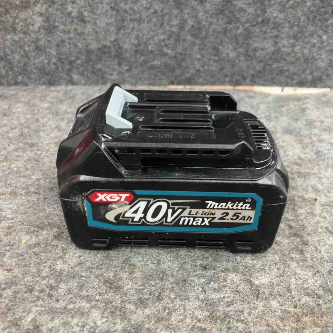 【現状品】★マキタ(makita) リチウムイオンバッテリー 40Vmax/2.5Ah BL4025 充電回数：130回＊パネル破れアリ【鴻巣店】