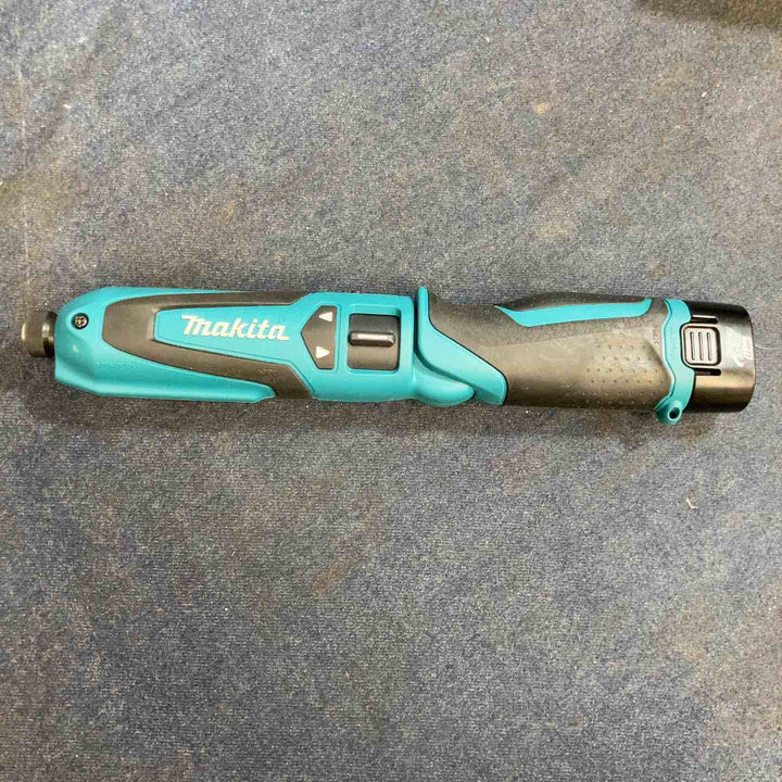 ☆マキタ(makita) 充電式ペンインパクトドライバ TD021DS【八潮店】