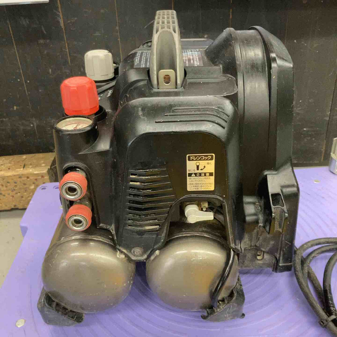★ハイコーキ(HIKOKI ※旧:日立工機) エアコンプレッサー EC1245H　満タン時間5分25秒 コード補修あり、異音有、ビス一か所欠品【戸田店】