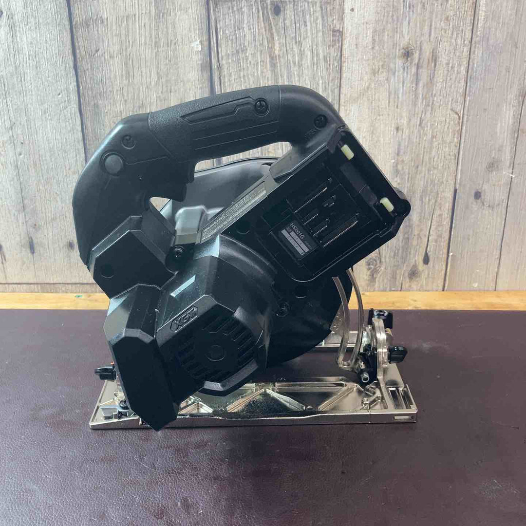 【中古品】マキタ(makita) コードレス丸のこ HS001GRDXB 40V 鮫肌【東大和店】