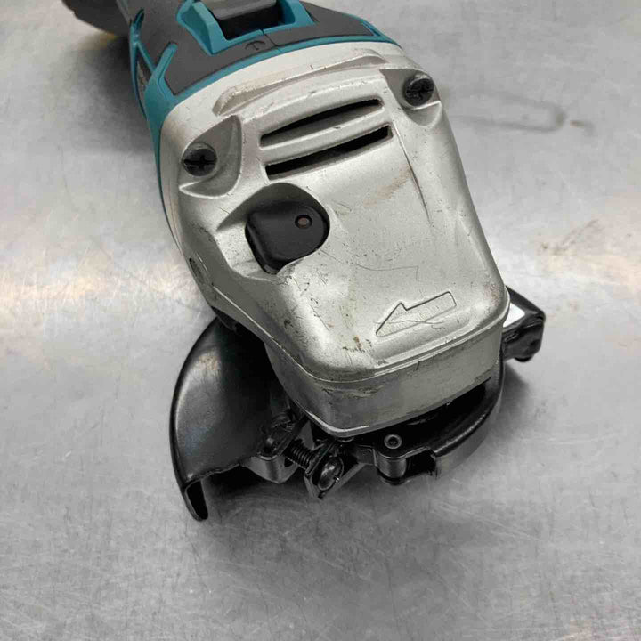 ☆マキタ(makita) 100mmコードレスディスクグラインダ GA404DZN (GA404DN)【戸田店】