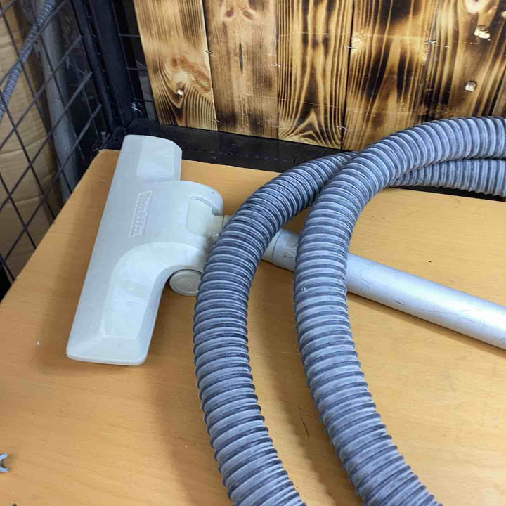 ★マキタ(makita) 集じん機 乾式 VC0830 連動機能【越谷店】