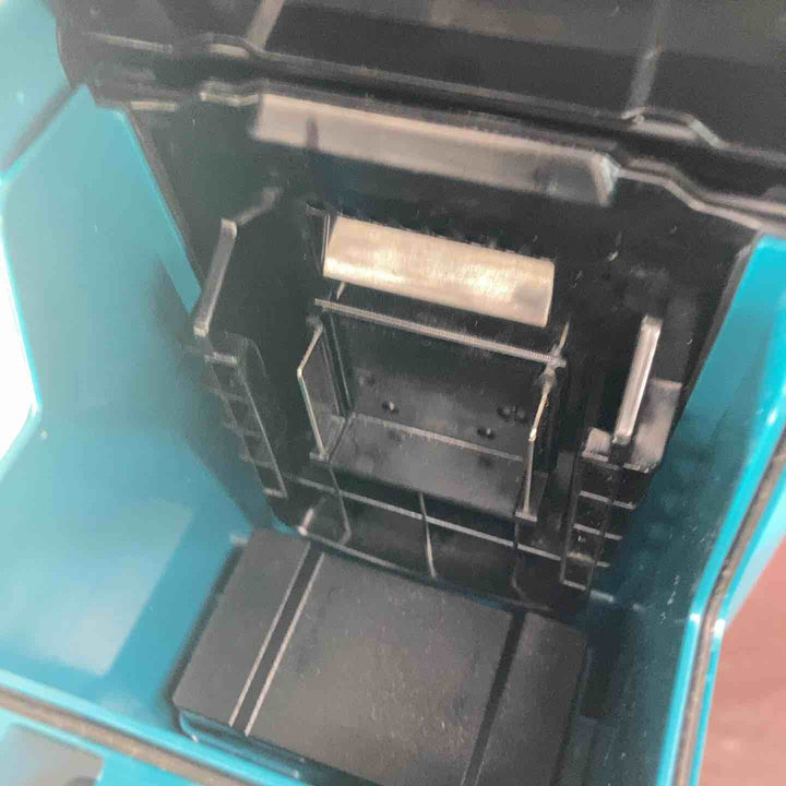 【中古美品】マキタ(makita) コードレスタワーライト ML814 ケース付属【東大和店】