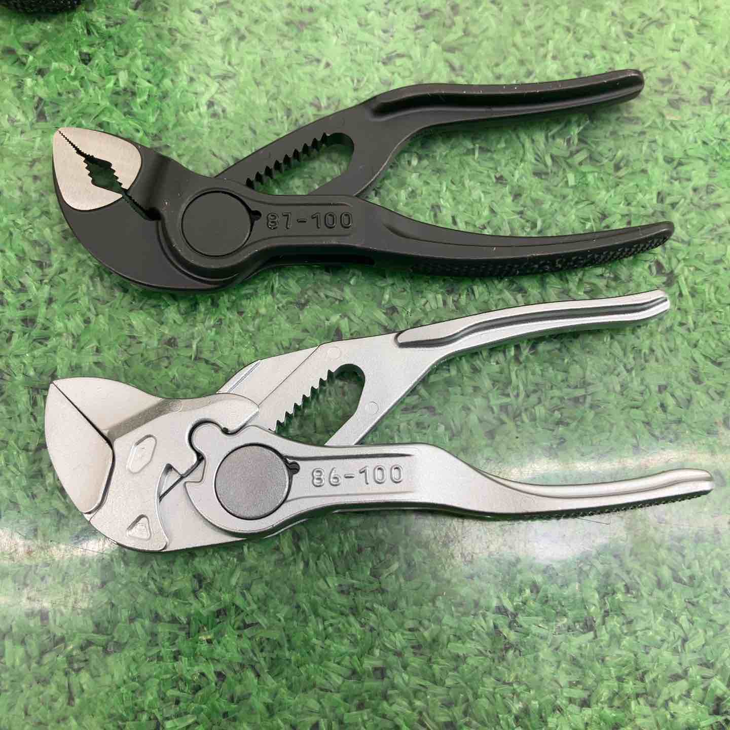 こ KNIPEX コブラXS+プライヤーレンチXSセット 002072V04XS | WORLD