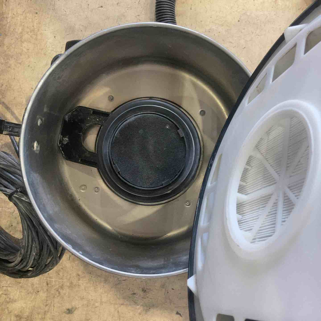 ◇Nilfisk 業務用掃除機 GD930S2【町田店】