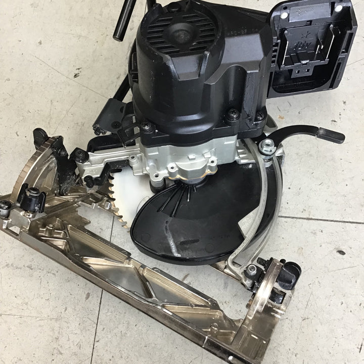 【中古品】 マキタ/makita コードレス丸のこ HS631DZB 【鴻巣店】