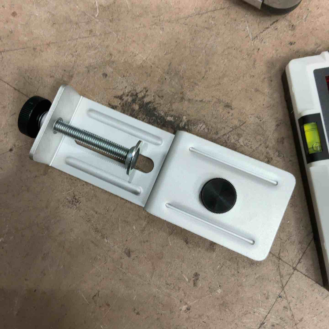 ◇マキタ(makita) レーザー墨出し器 SK22PH【草加店】