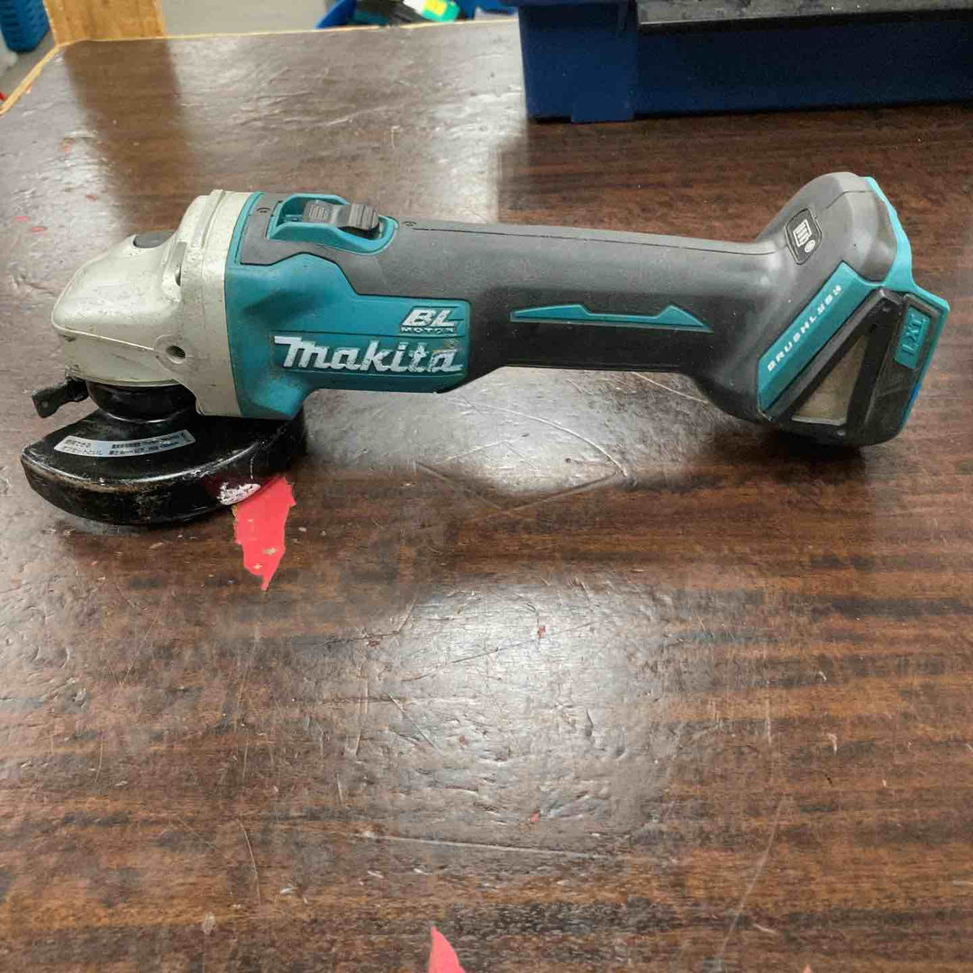 ☆マキタ(makita) 100mmコードレスディスクグラインダ GA404DZN (GA404DN)【川崎店】