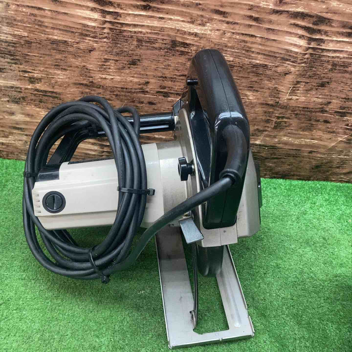 新ダイワ(Shindaiwa) 180mm 防塵カッター B18N 刃物サイズ 外径×内径(mm)鉄工用チップソー180×20【川越店】