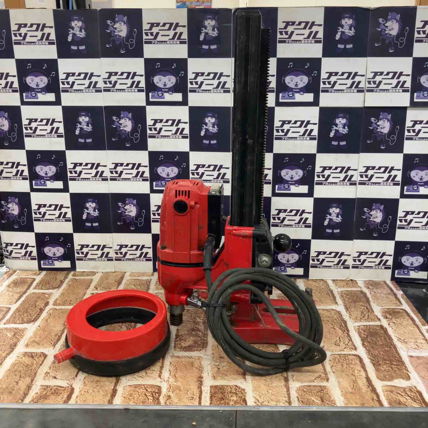 Hakken(ハッケン) コアドリル SPN-8A2 Hakken コアドリル 台座付き SPN-8A2 レッド 傷や汚れあり