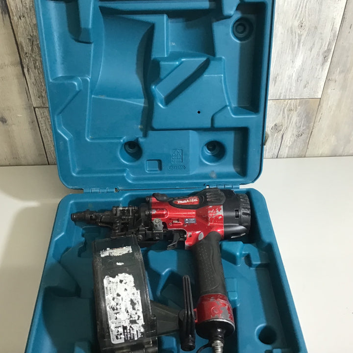 【中古品】★送料無料★マキタ makita 高圧エア釘打ち機 AN510HS【戸田店】