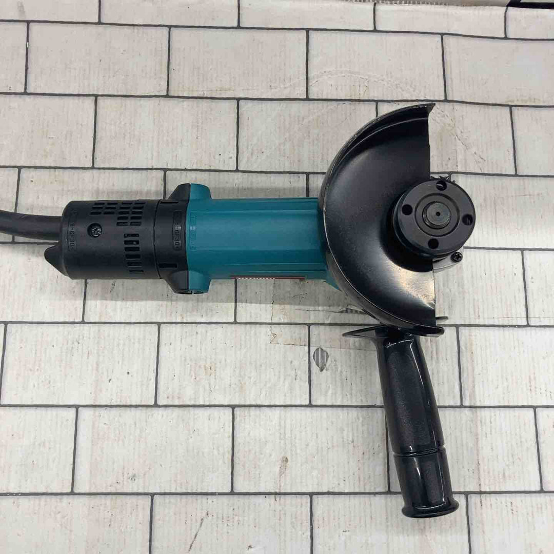 ☆マキタ(makita) 125mm ディスクグラインダ 9535B【所沢店】