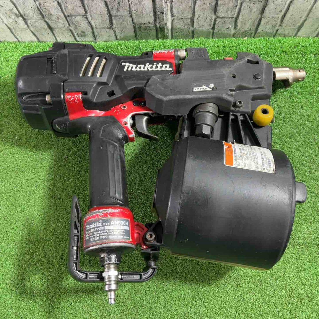 ★マキタ(makita) 高圧エア釘打ち機 AN936H 動作確認済【川口店】