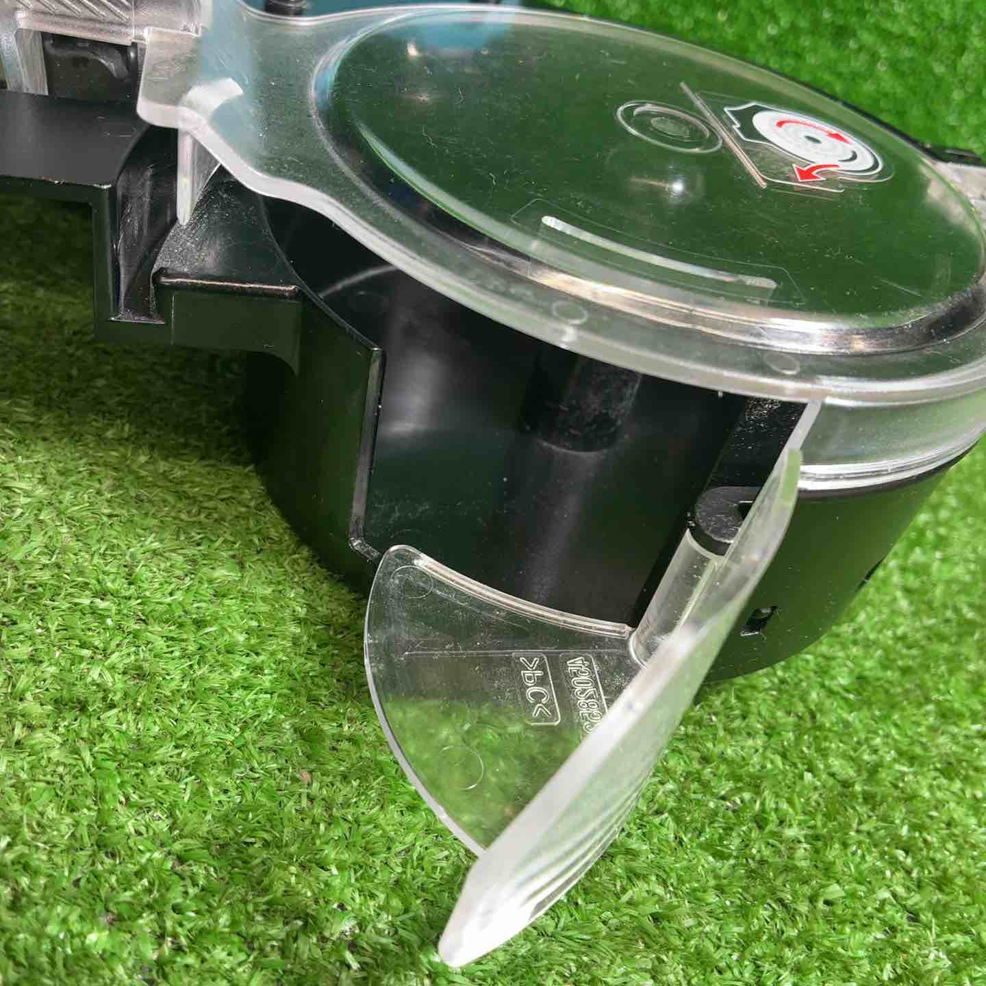マキタ FR451D オートパックススクリュードライバー【野田愛宕店】【店頭取引限定】【中古】管理番号：ITTRTKGMZJTK FR451D 充電式オートパックスクリュードライバ 18V マキタ | 道具屋
