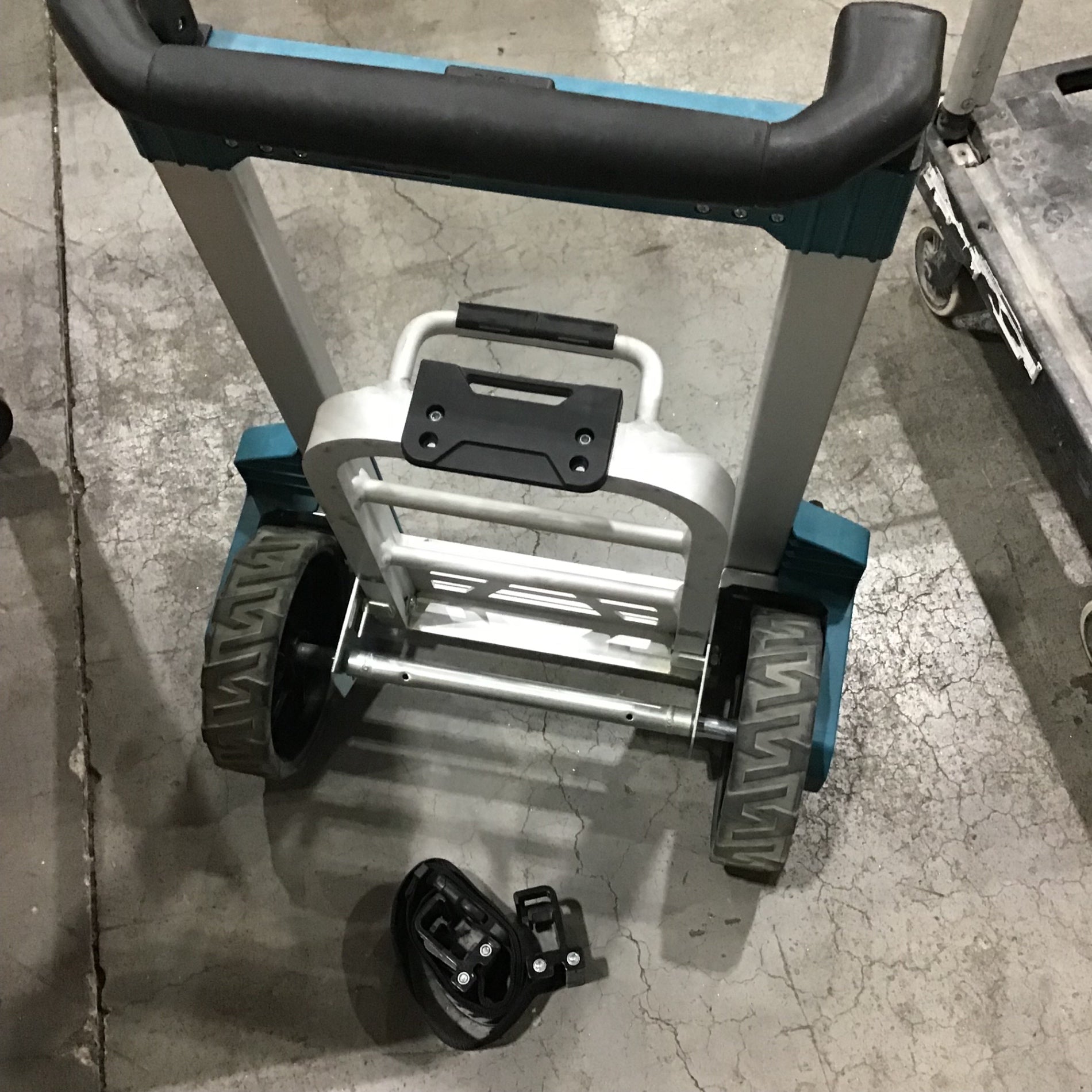 【中古】マキタ　台車　A60648 マキタ（makita） トローリ A-60648 : 石田金物 - 通販 - Yahoo