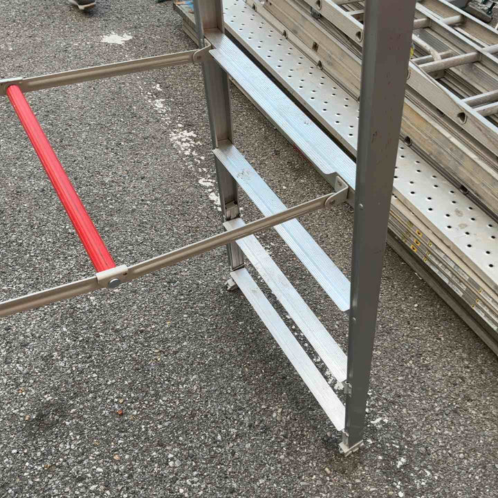 【店頭受取り限定】長谷川工業 脚部伸縮式専用脚立 8段 RYZ-24c【草加店】