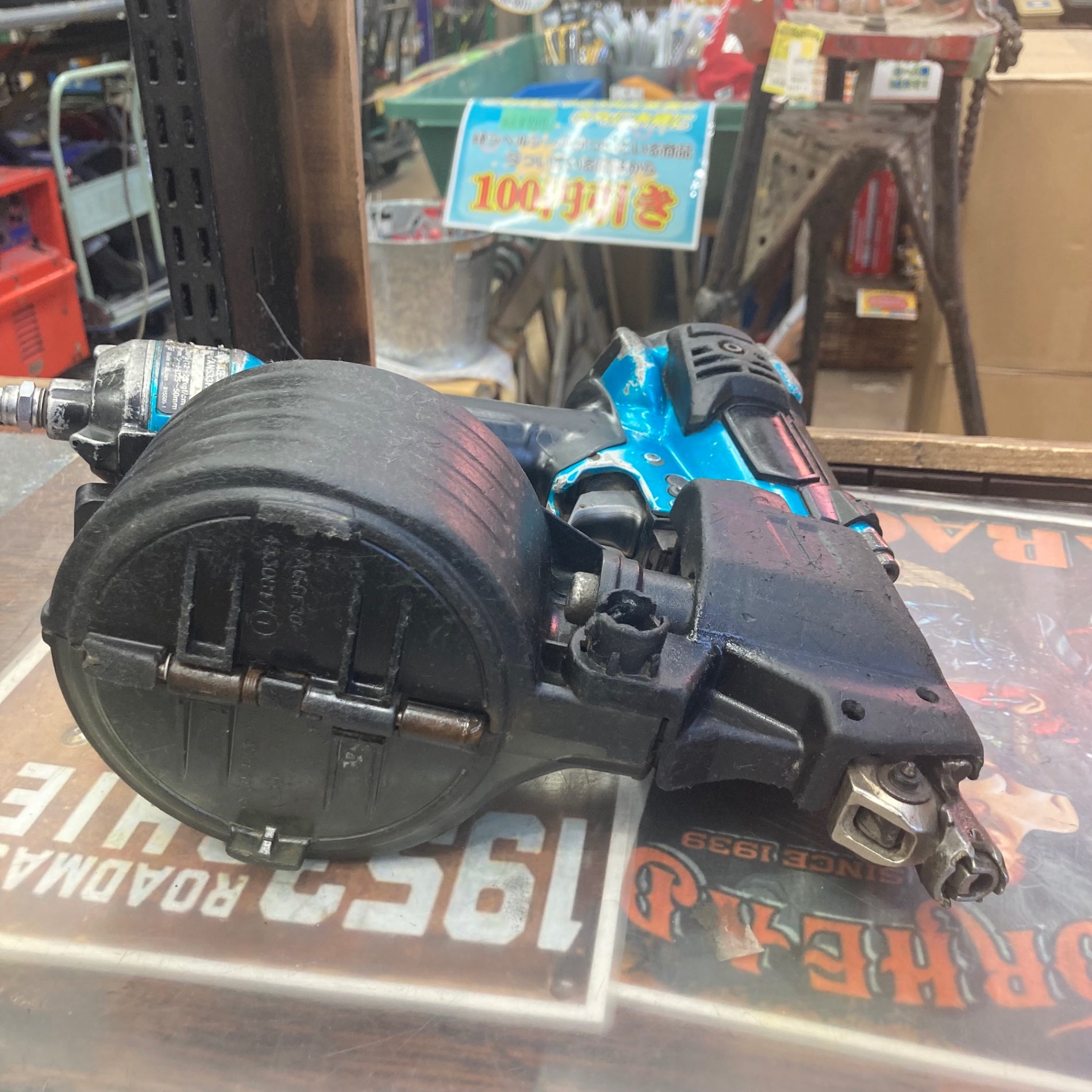 ☆マキタ(makita) 高圧エア釘打ち機 AN533HM【草加店】 – アクトツール