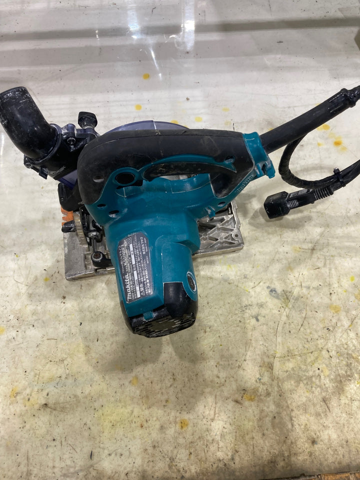 ★マキタ(makita) 防じん丸のこ KS5000FX　刃物径125mm最大切込深さ 90°時 39mm【川口店】