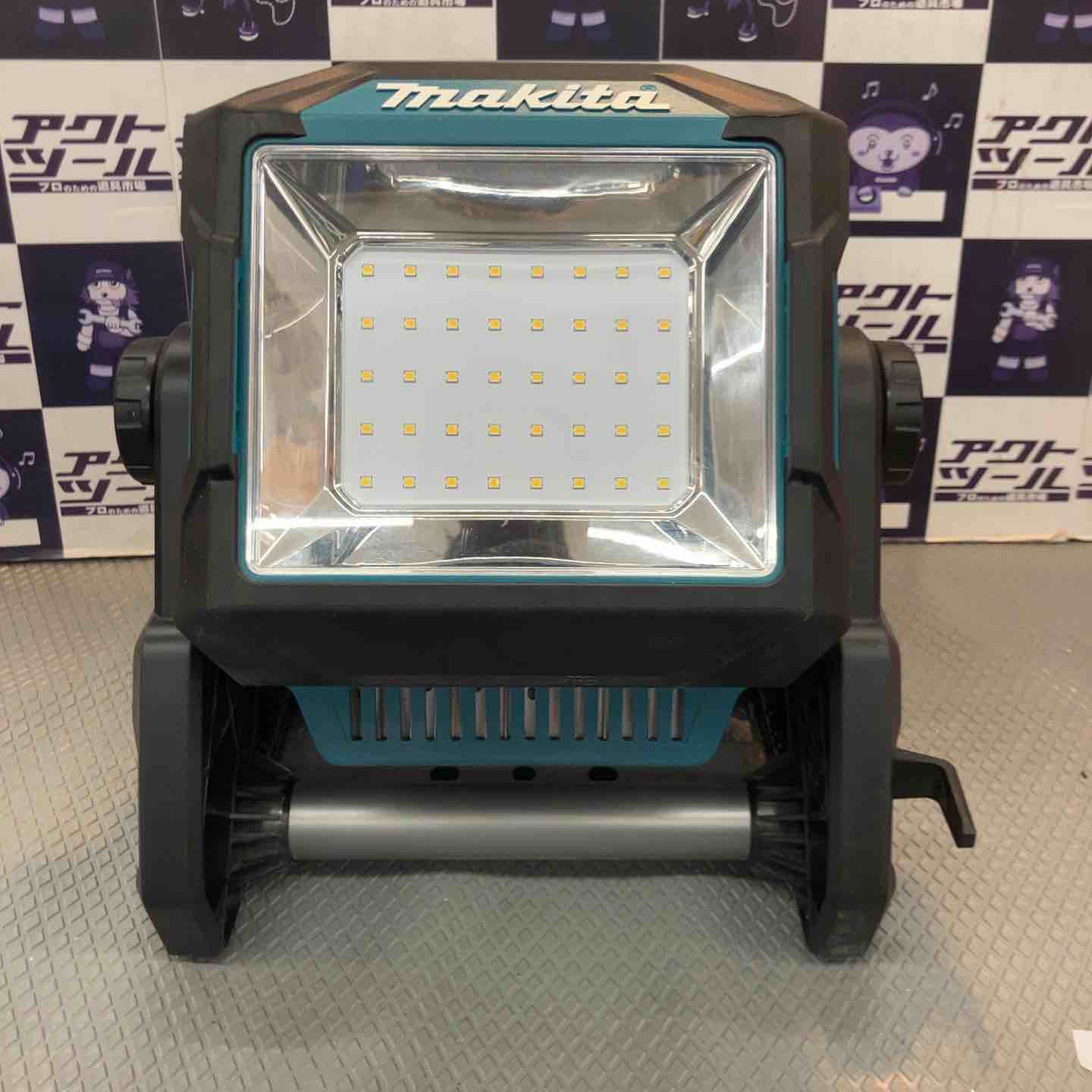 ★マキタ(makita) コードレススタンドライト ML004G【所沢店】 ☆マキタ(makita) コードレススタンドライト ML004G【所沢店