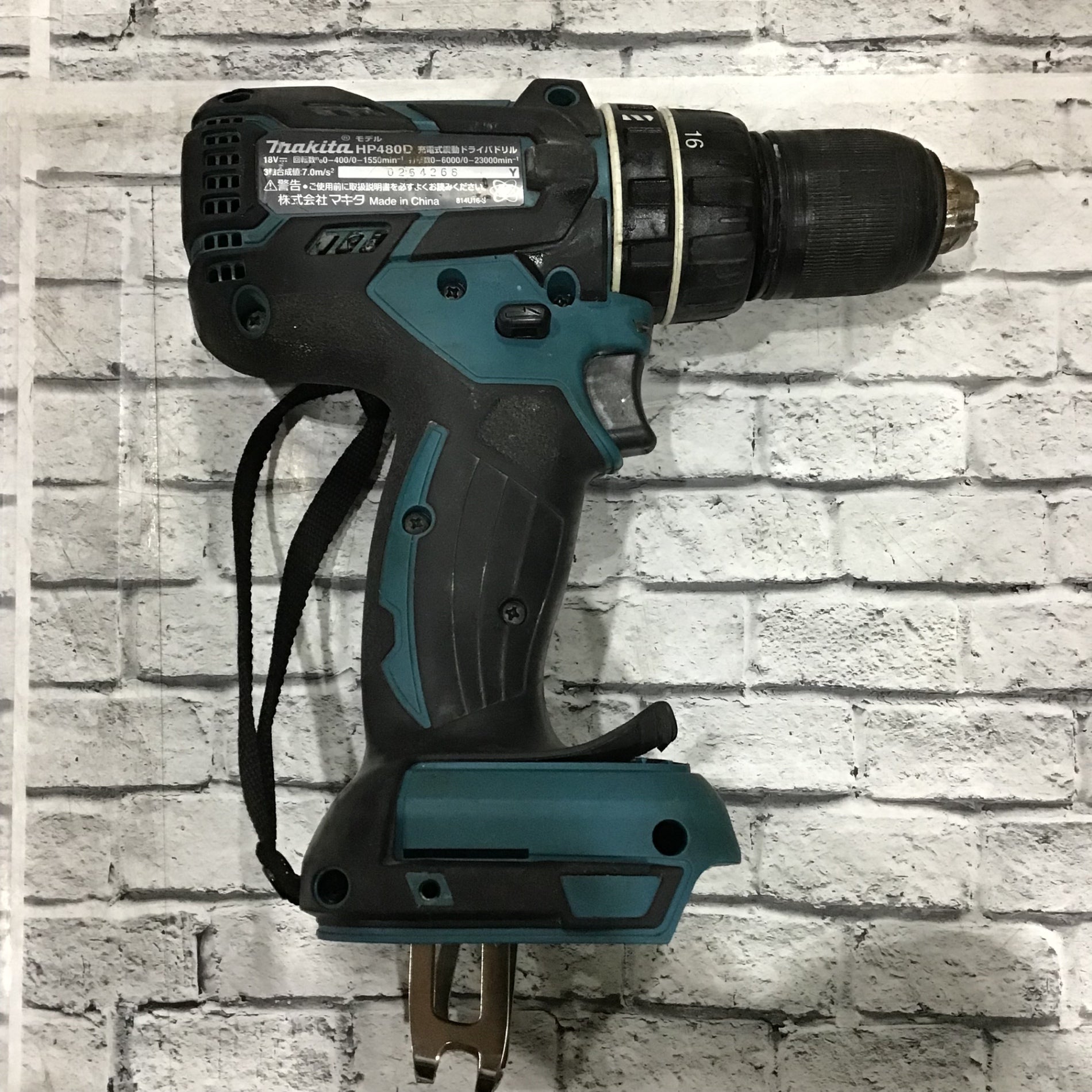 マキタ HP480D 充電式ドライバドリル【野田愛宕店】【店頭取引限定】【中古】ITTAITWBFLOW makita マキタ 充電式震動ドライバドリル HP480D 本体のみ ※異音有の