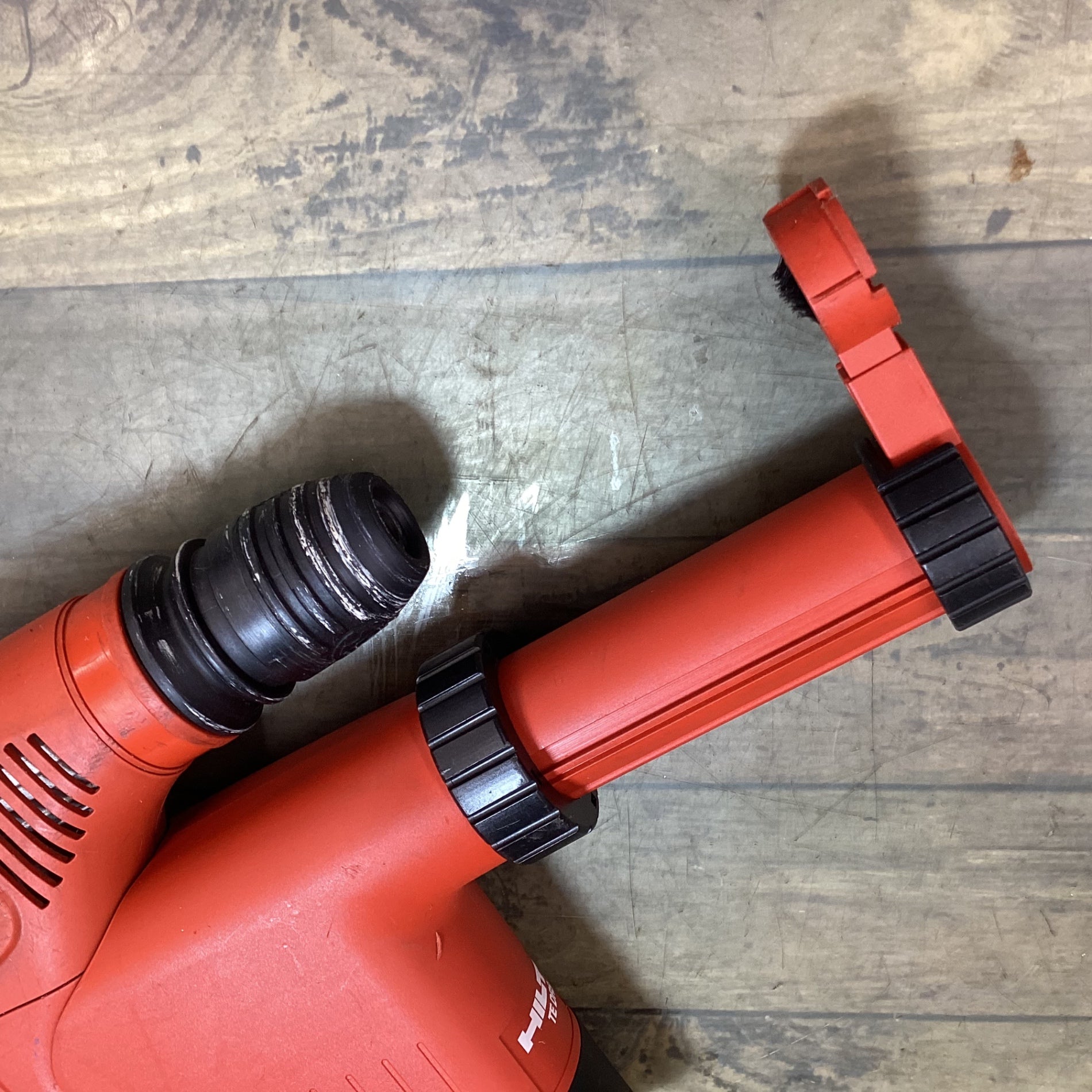 中古美品 ヒルティ/HILTI TE7-A ハンマドリル ヒルティ ハンマードリル 