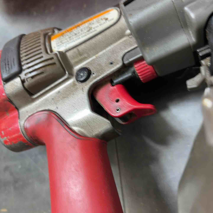 【中古品】マックス(MAX) 高圧エア釘打ち機 HN-50N【所沢店】