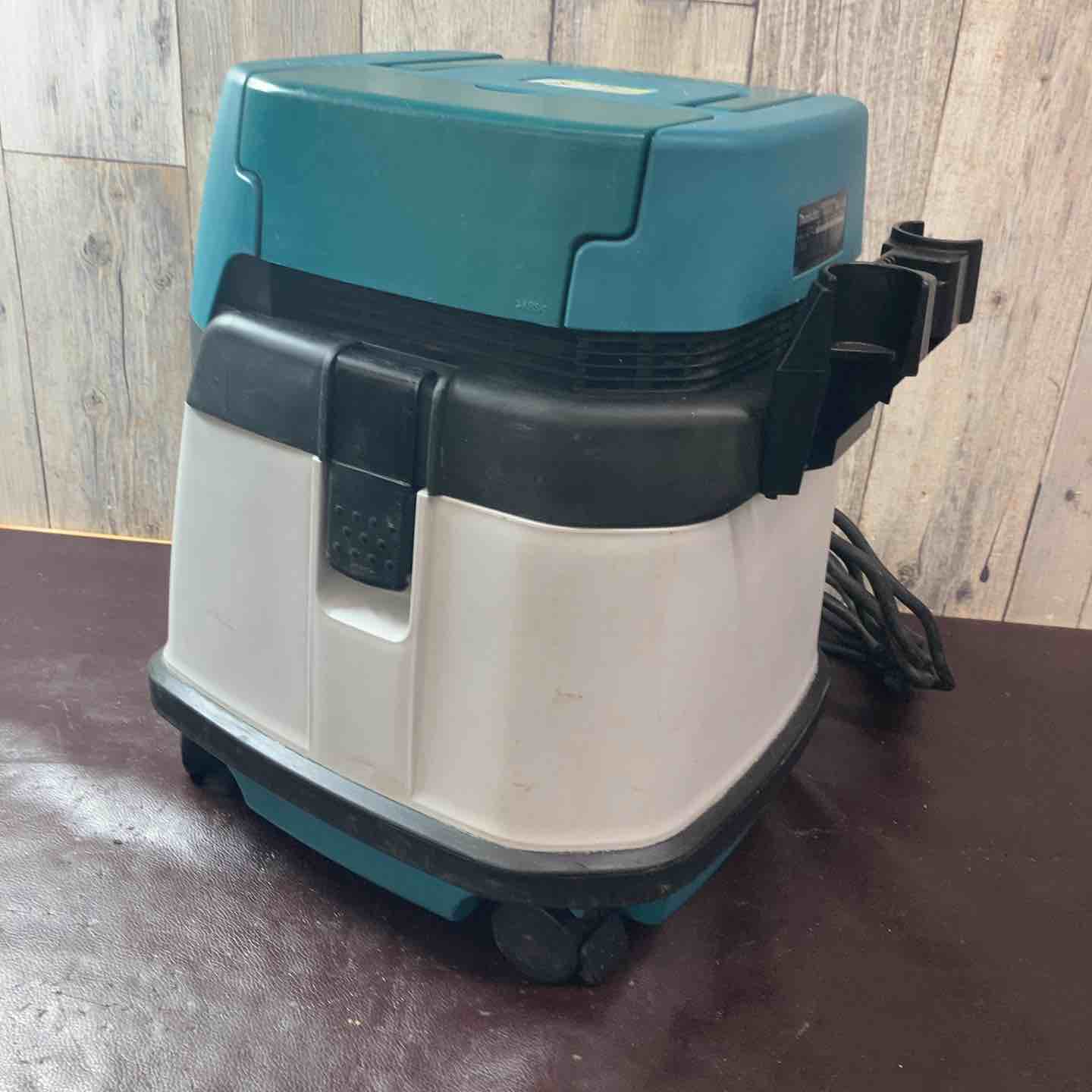 Makita 集じん機 474 中古品】 マキタ(makita) 集じん機 乾湿両用 474(P) 【東大和店