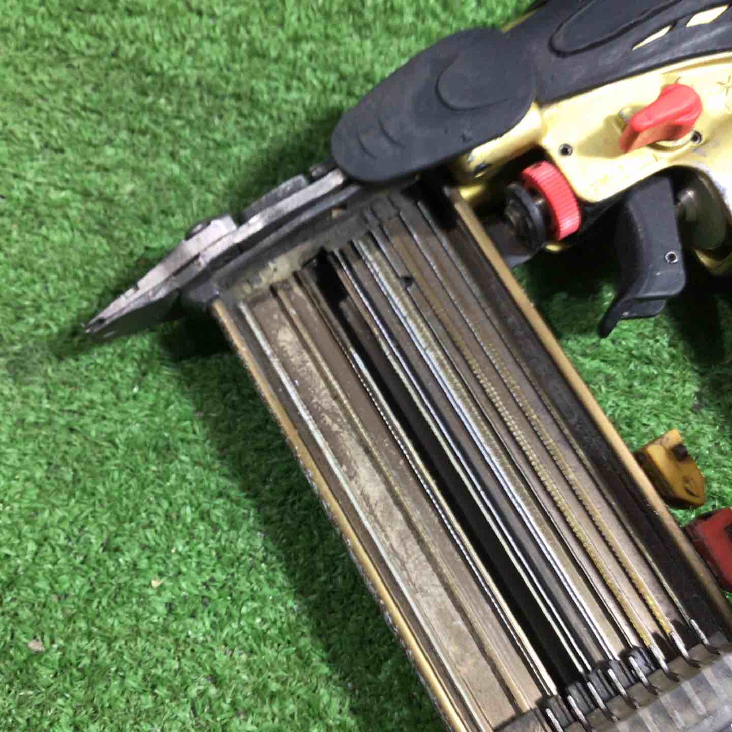 中古品】◇ハイコーキ(HIKOKI ※旧:日立工機) 高圧フィニッシュネイラ