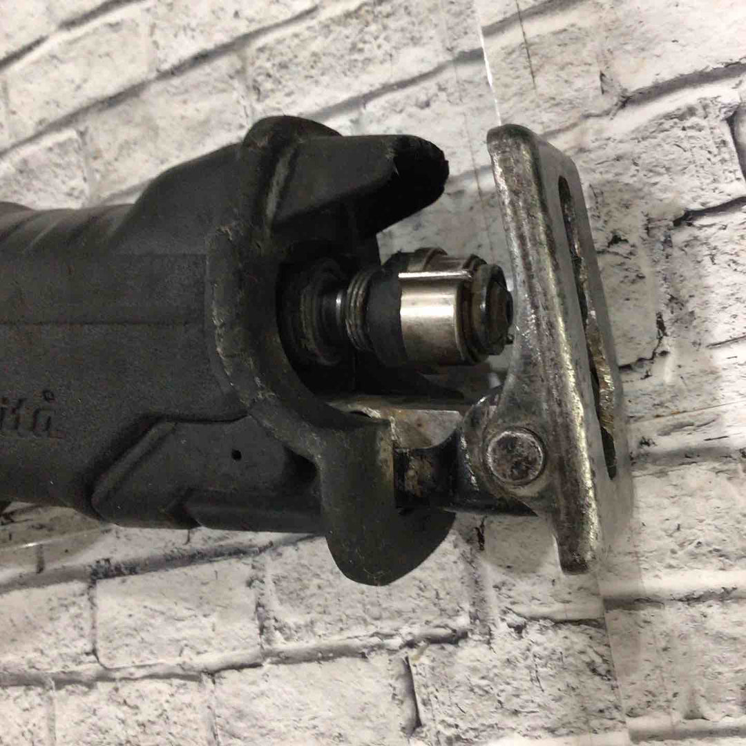 ★マキタ(makita) レシプロソー JR3061T【川口店】