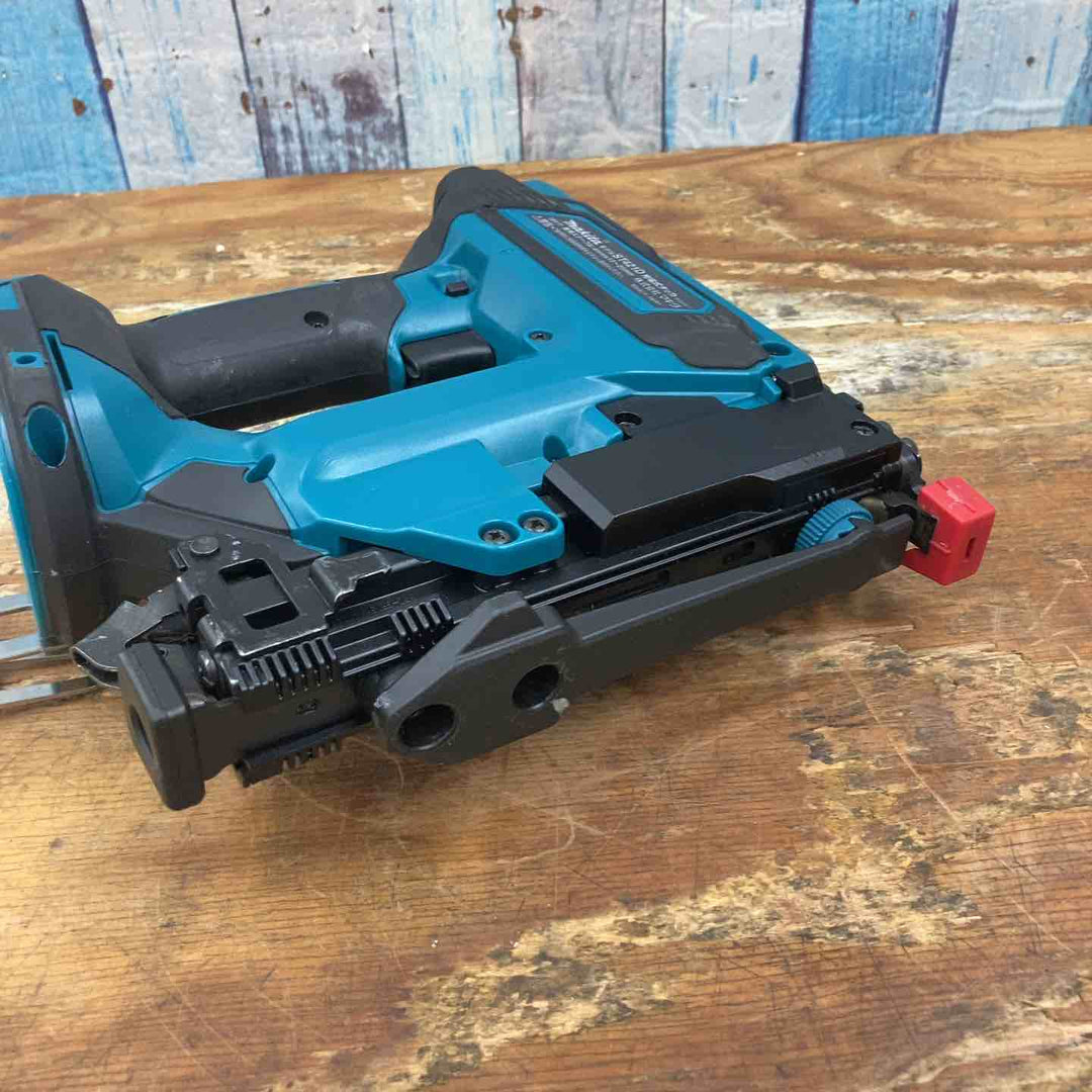 ★マキタ(makita) コードレスタッカー ST421DZK【柏店】