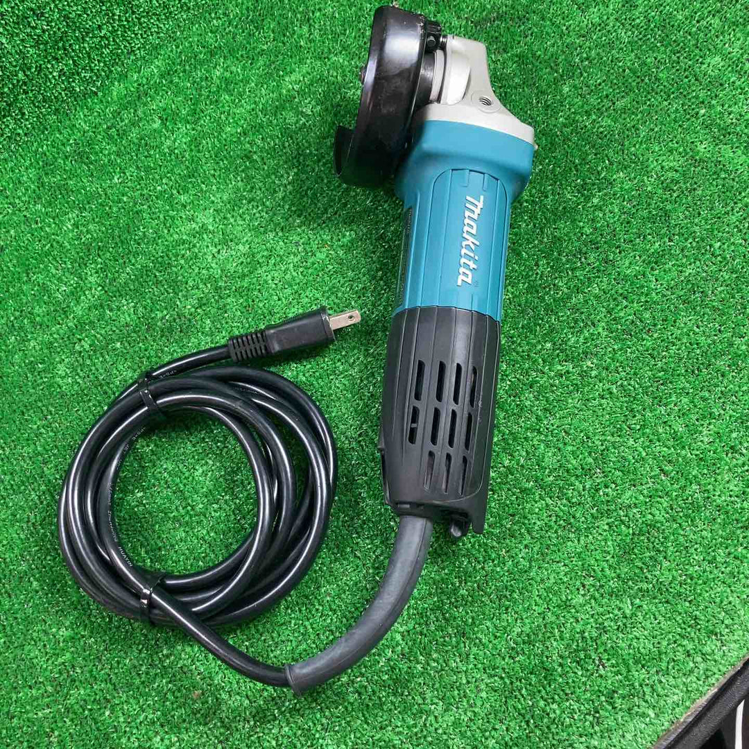☆マキタ(makita) 100mmディスクグラインダ GA4032【川崎店】