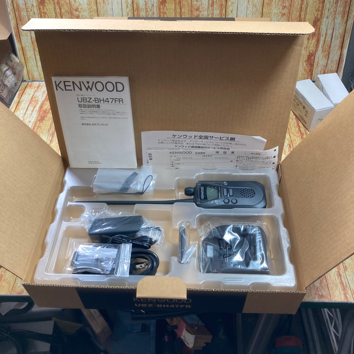 Kenwood 特定小電力トランシーバー UBZ-BH47FR　3台　イヤホンマイク未使用2個付属【川崎店】