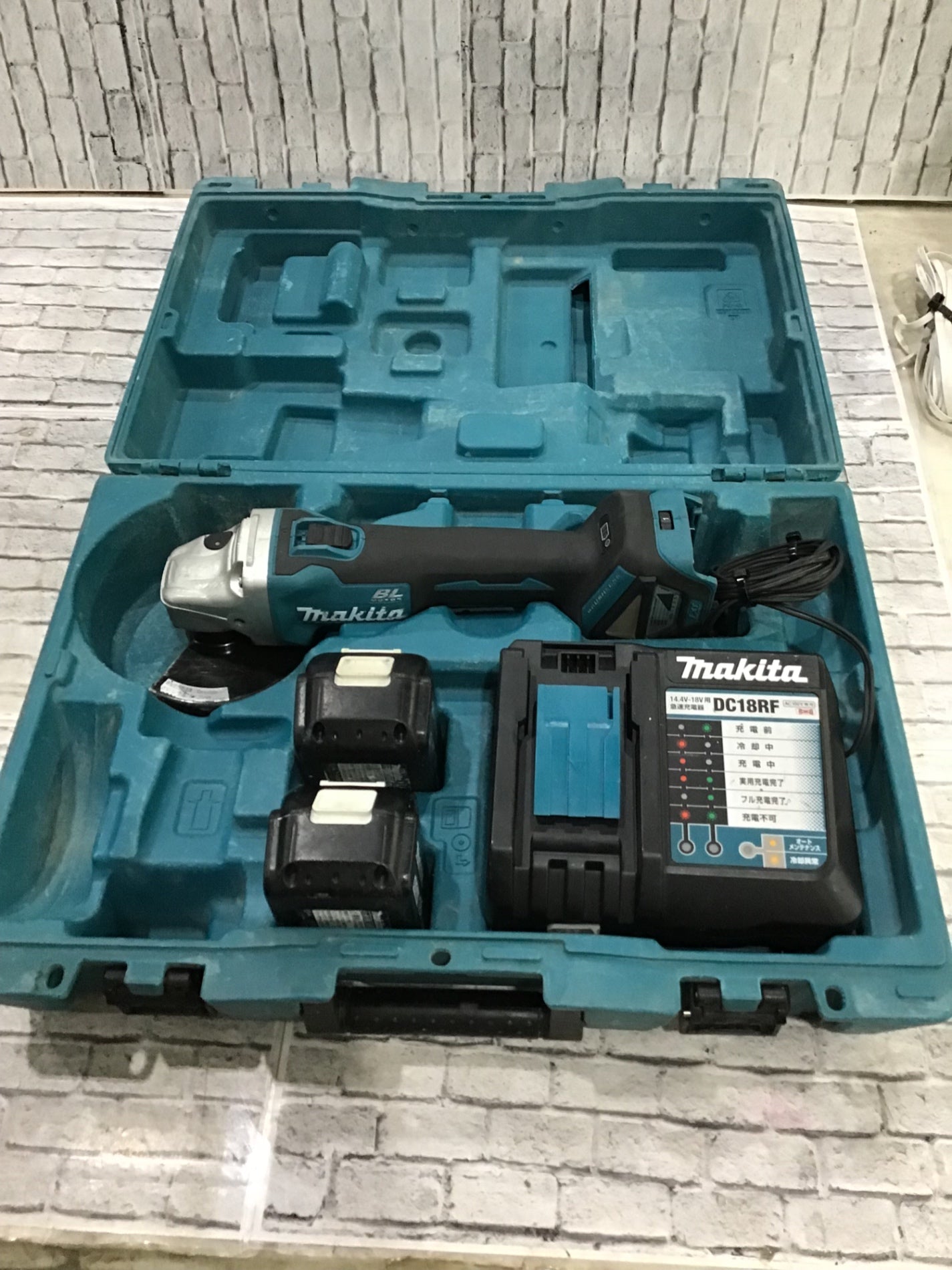 ☆マキタ(makita) 125mmコードレスディスクグラインダ GA512DRGX【川口
