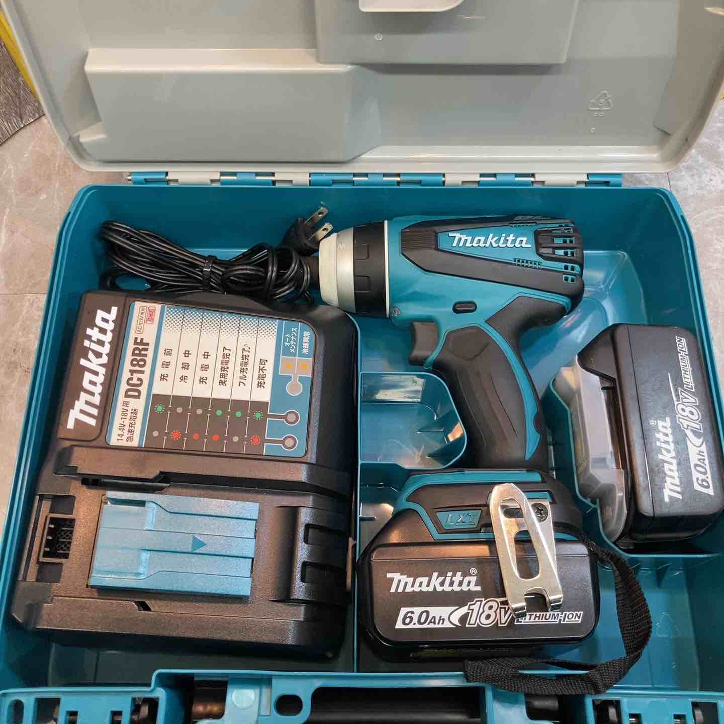 マキタ TD147DRMXB インパクトドライバー【リライズ野田愛宕店】【店頭取引限定】【中古】 マキタ TD147D インパクトドライバー【リライズ野田愛宕店】【店頭取引