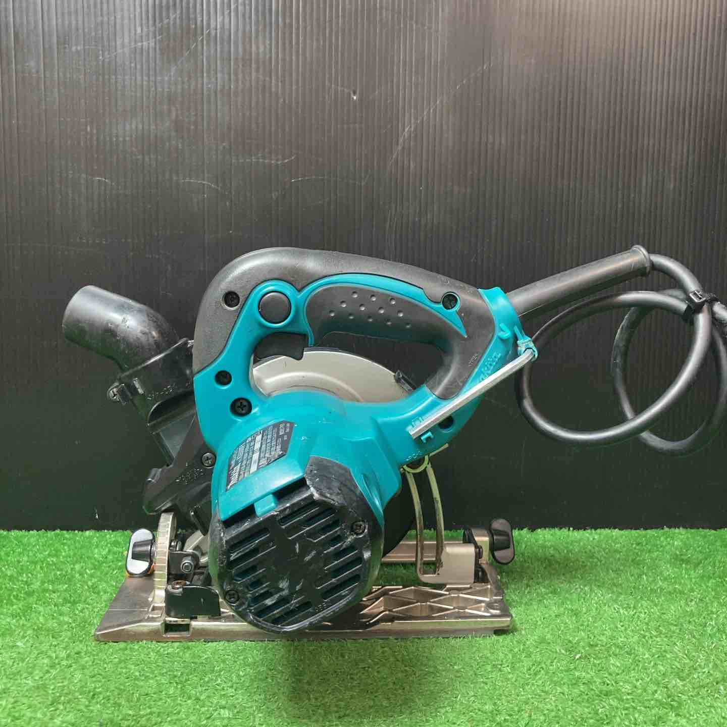 中古品】☆マキタ(makita) 防じん丸のこ KS5000FX ◎刃新品です‼【岩槻