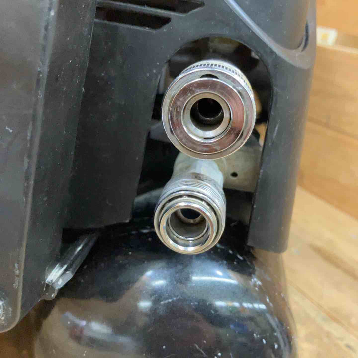 【動作良好】★マックス(MAX) エアコンプレッサー AK-HH1270E2_ブラック【所沢店】