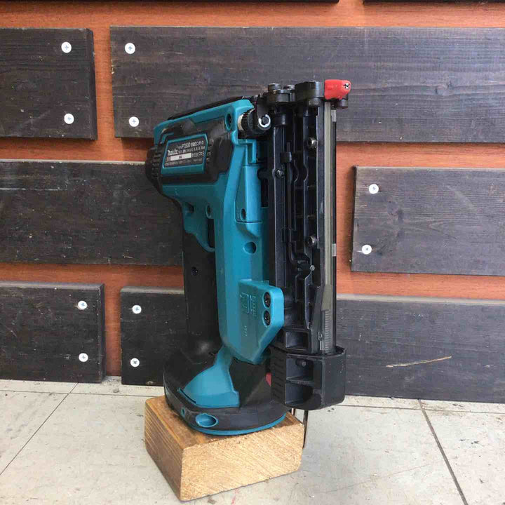 【中古品】 マキタ/makita コードレスピンネイラ PT353DZ 【鴻巣店】