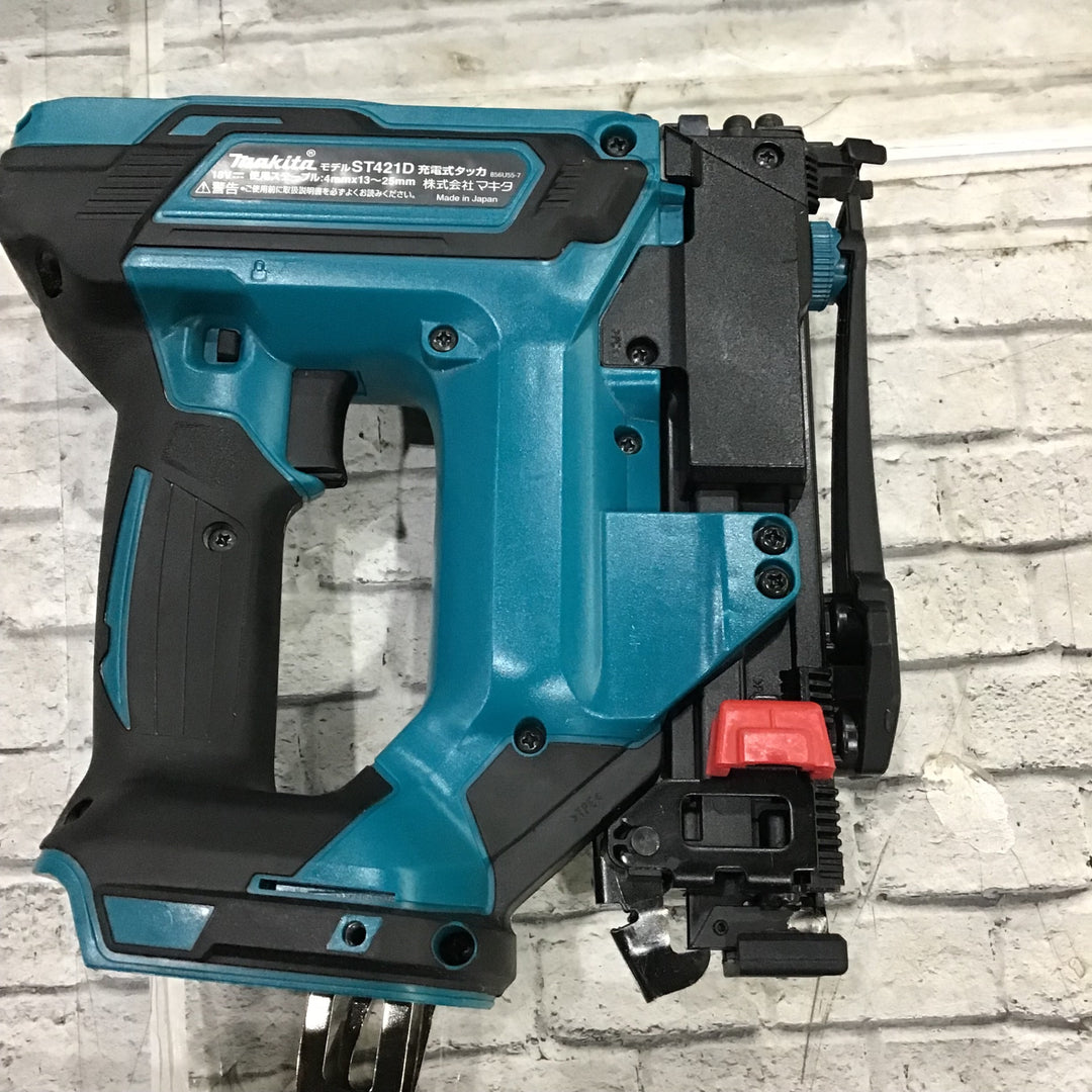 ★マキタ(makita) コードレスタッカー ST421DZK【川口店】