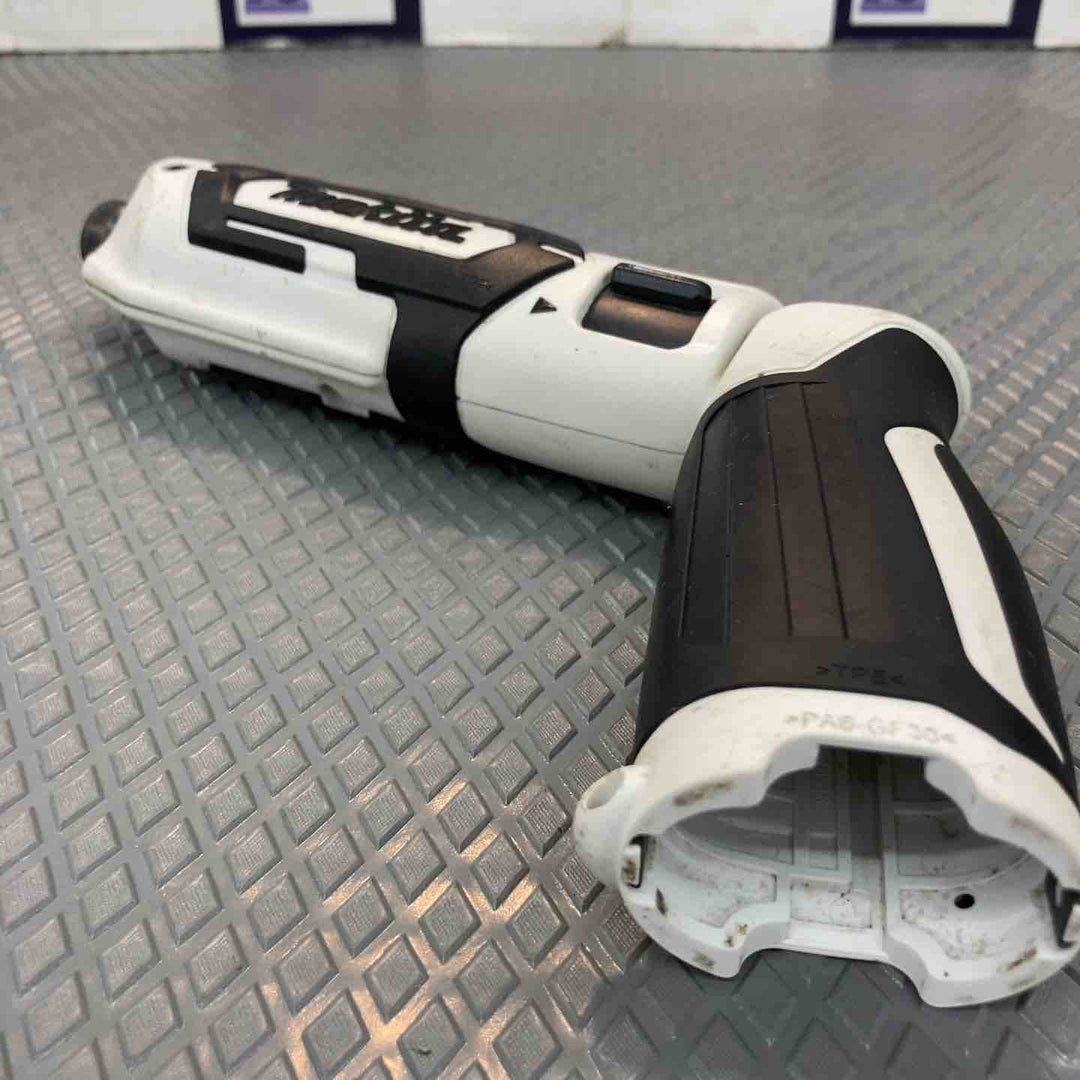 【中古品】マキタ(makita) コードレスペンインパクトドライバー TD022DSHXW【所沢店】
