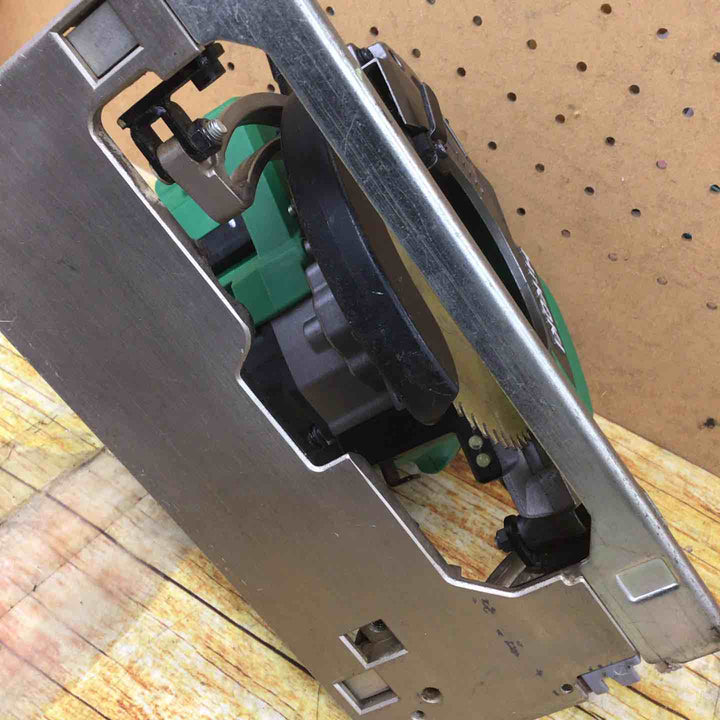 ハイコーキ(HIKOKI ※旧:日立工機) コードレス丸のこ C18DBL(NN)【川崎店】