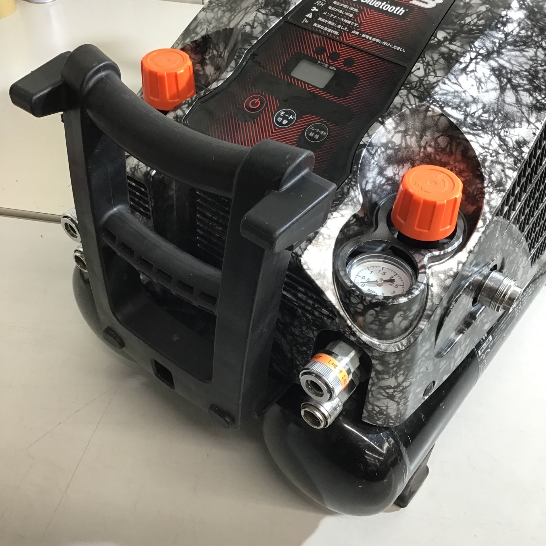 中古品】☆マックス MAX エアコンプレッサー AK-HH1270E3_ガイア