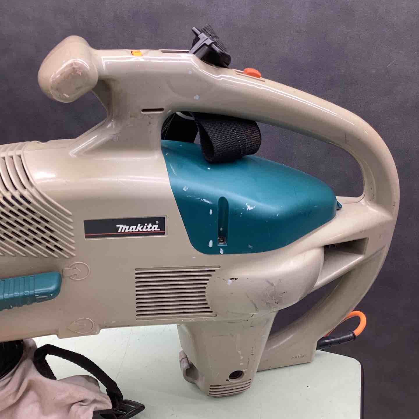 マキタ makita ブロワ／集塵機 MUB062 / 動作確認済み マキタ makita ブロワ／集塵機 MUB062 / 動作確認済み