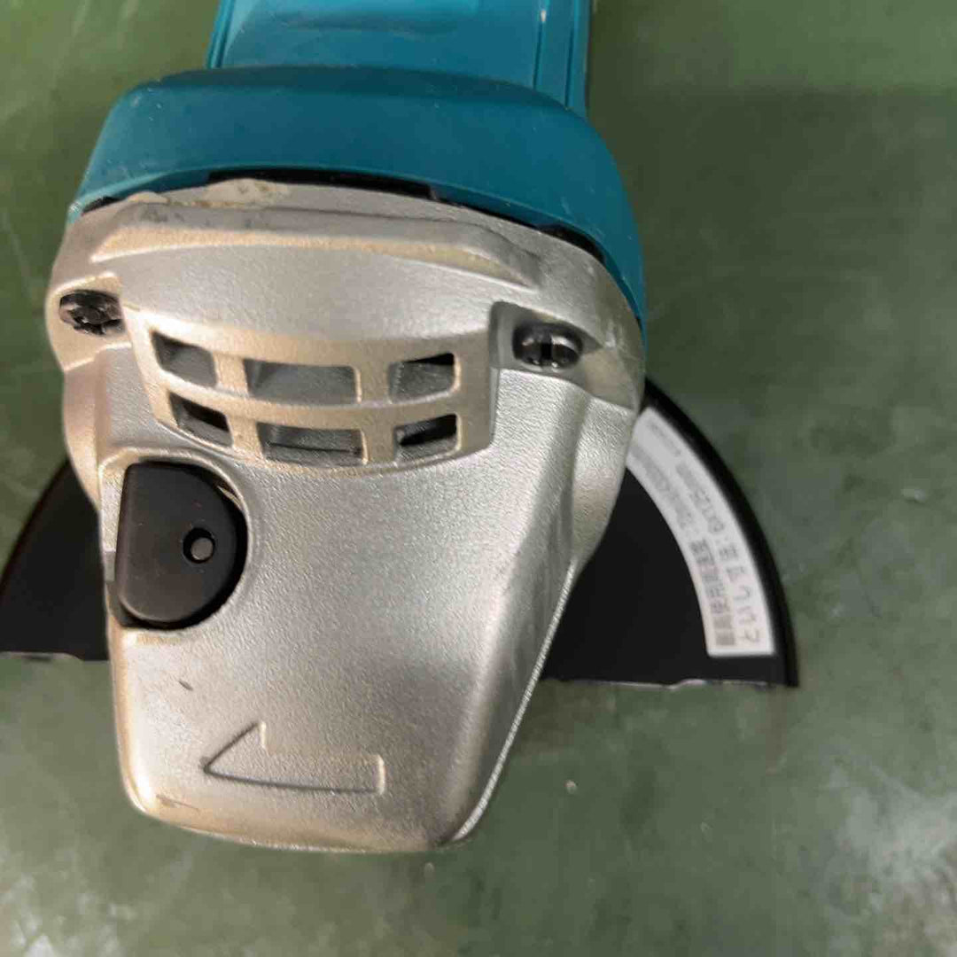 ☆マキタ(makita) 125mm ディスクグラインダ 9535B　本体のみ【戸田店】